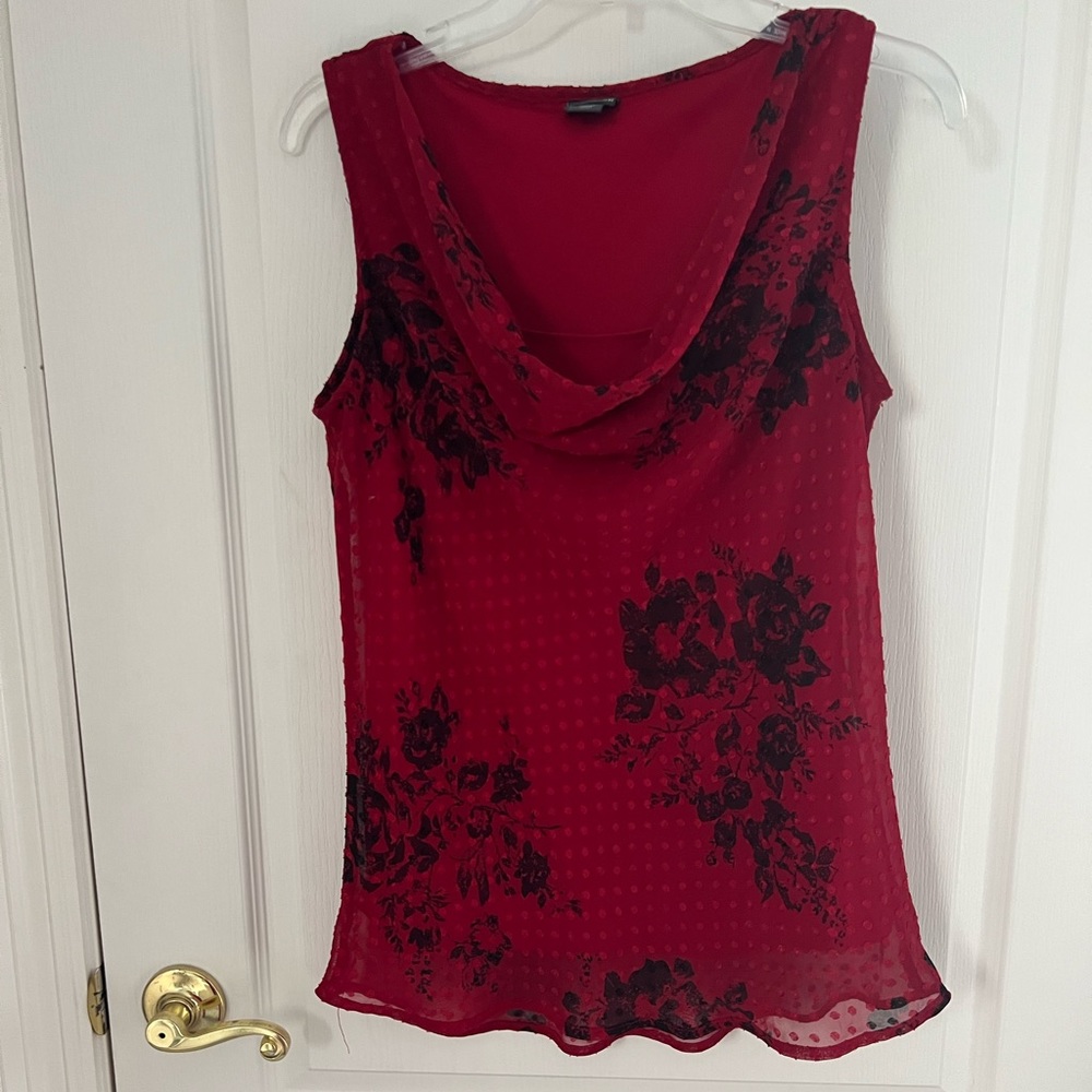 Sleeveless top